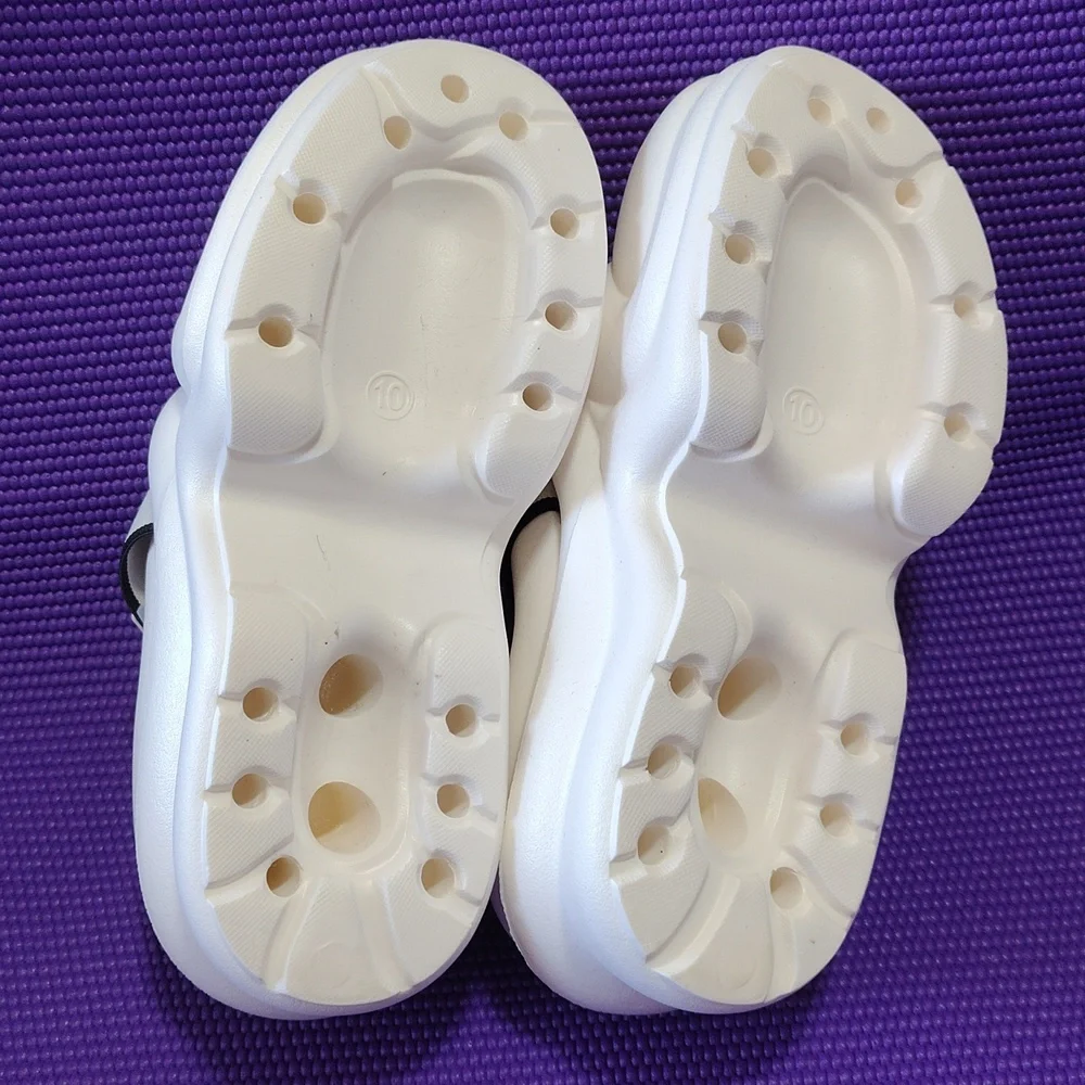 Womens White Slide‎ Puffy Slides